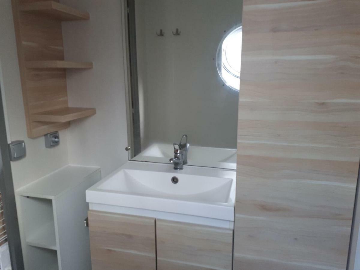 Mobil Home Sainte Baume Nans-les-Pins Exteriör bild